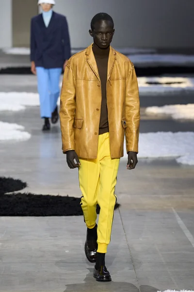 Look 55